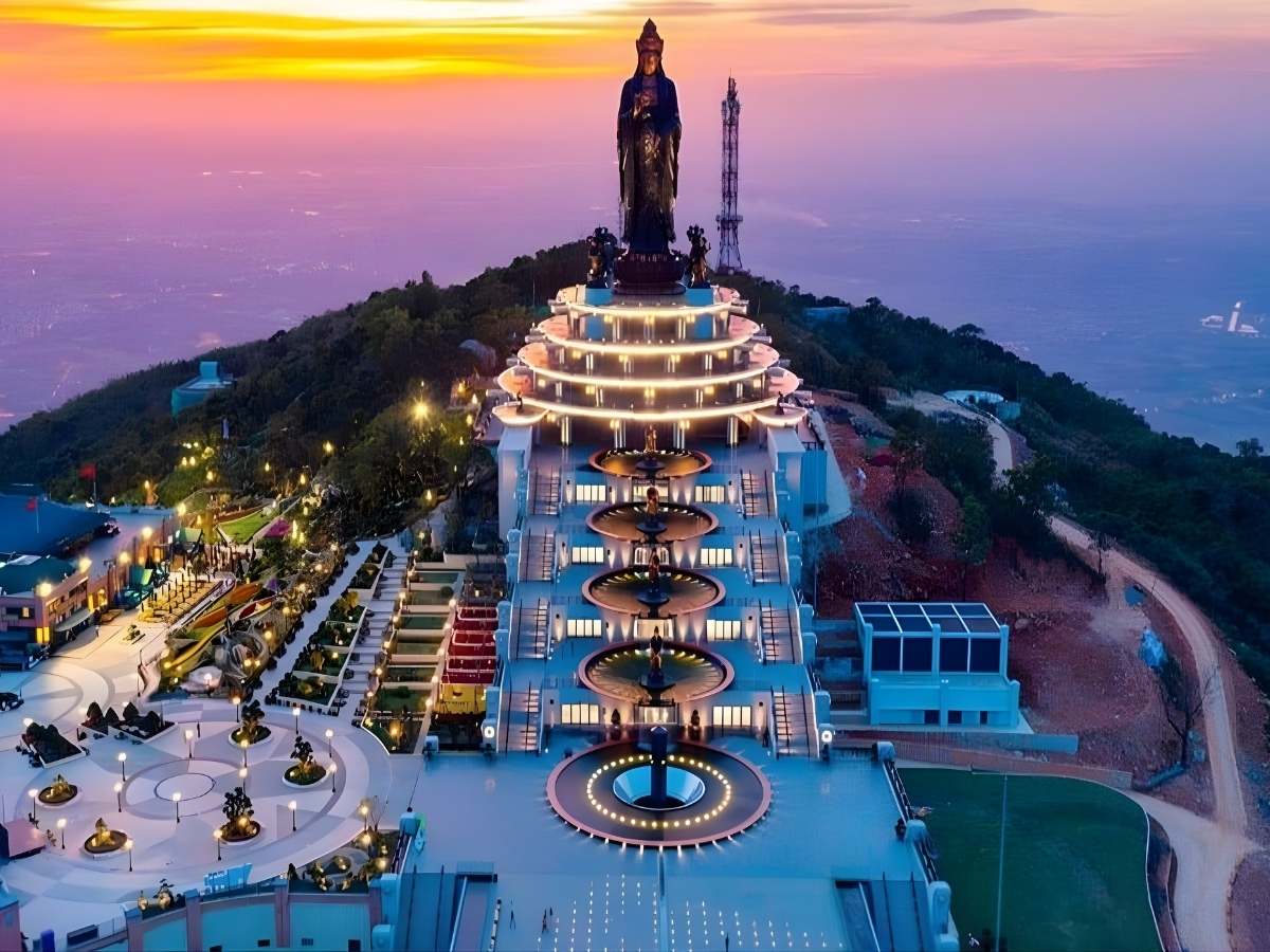 Khám phá Tây Ninh và Núi Bà Đen Tây Ninh trong dịp lễ 8/3. 